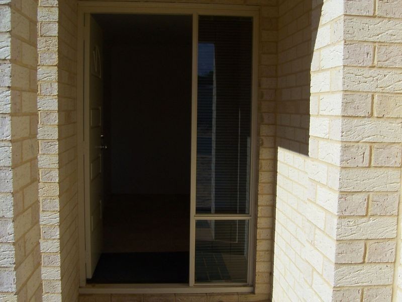 2/44 Sawle Road, Hamilton Hill WA 6163