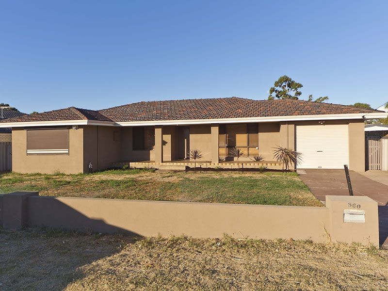 560 Rockingham Road, Munster WA 6166