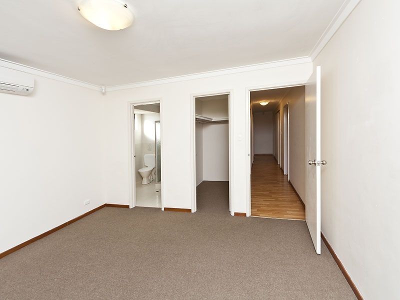 560 Rockingham Road, Munster WA 6166