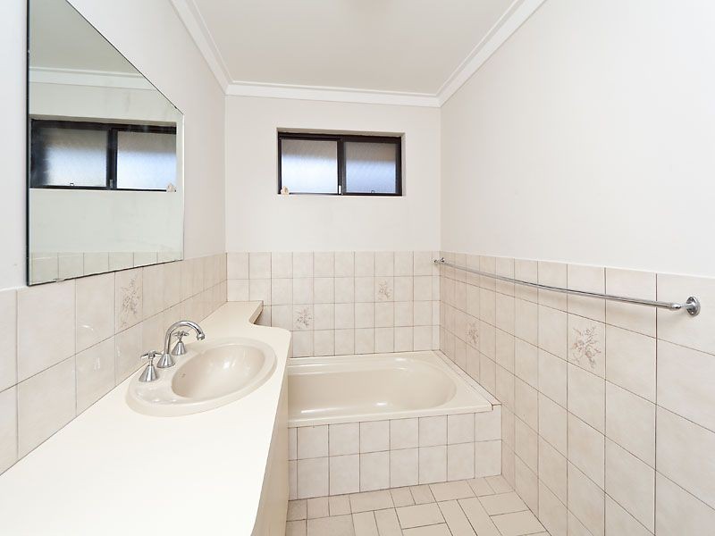 560 Rockingham Road, Munster WA 6166