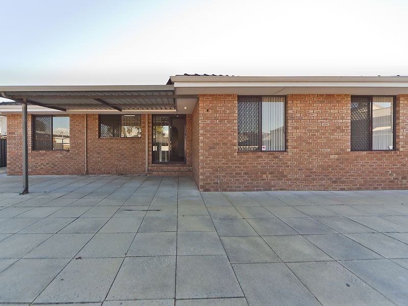 560 Rockingham Road, Munster WA 6166