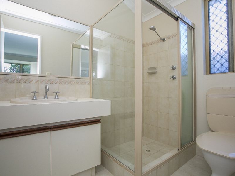 32 Motril Avenue, Coogee WA 6166