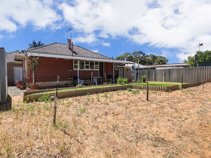 139 Hamilton Road, Spearwood WA 6163