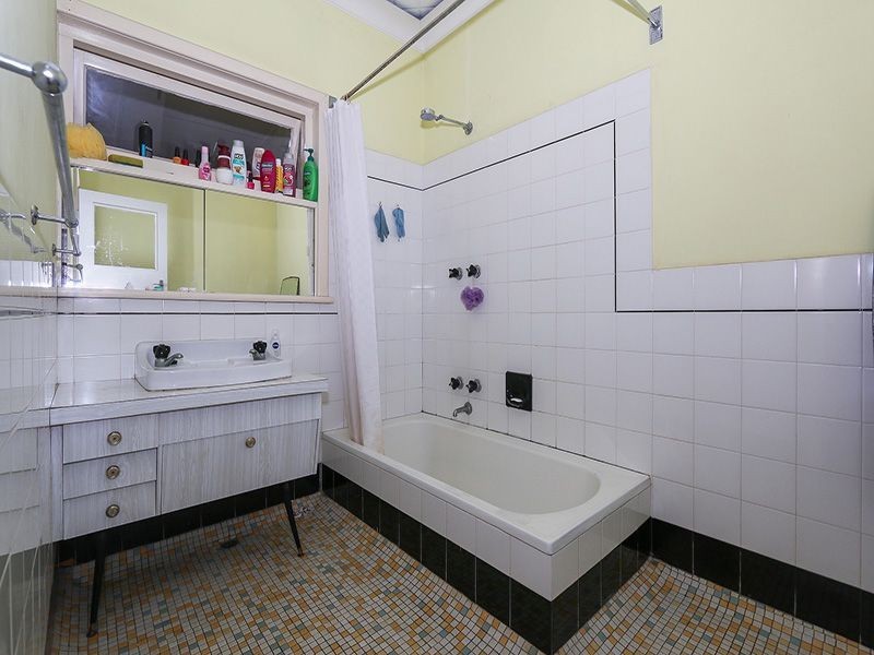 139 Hamilton Road, Spearwood WA 6163