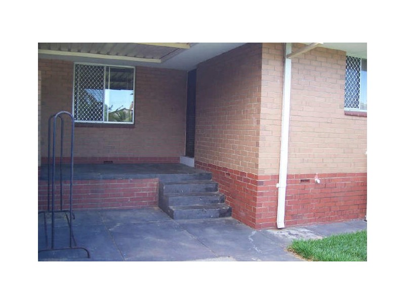 13B Clara Road, Hamilton Hill WA 6163