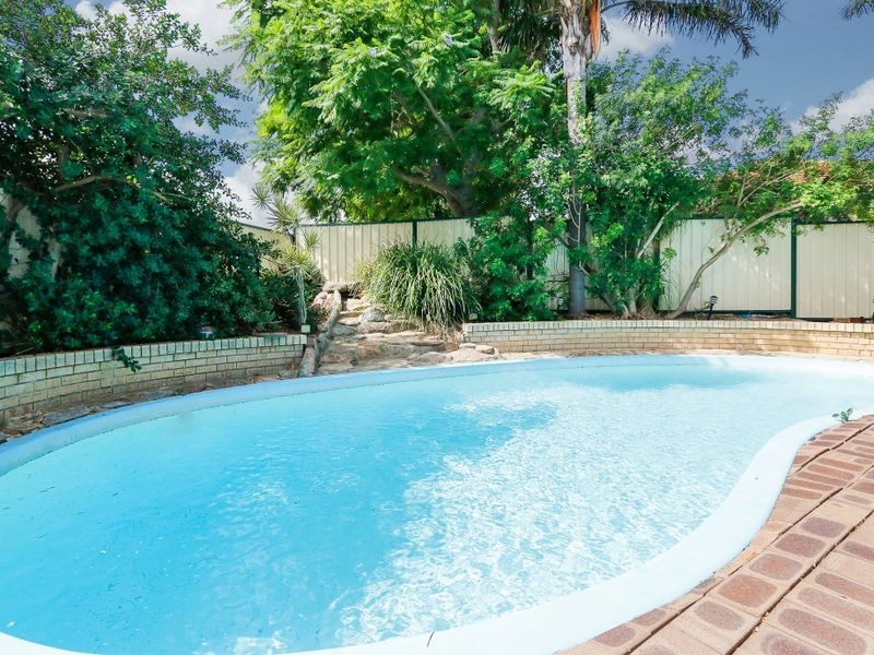 10 Hargreaves Road, Coolbellup WA 6163