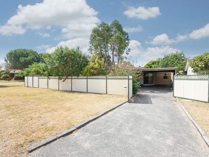 10 Hargreaves Road, Coolbellup WA 6163