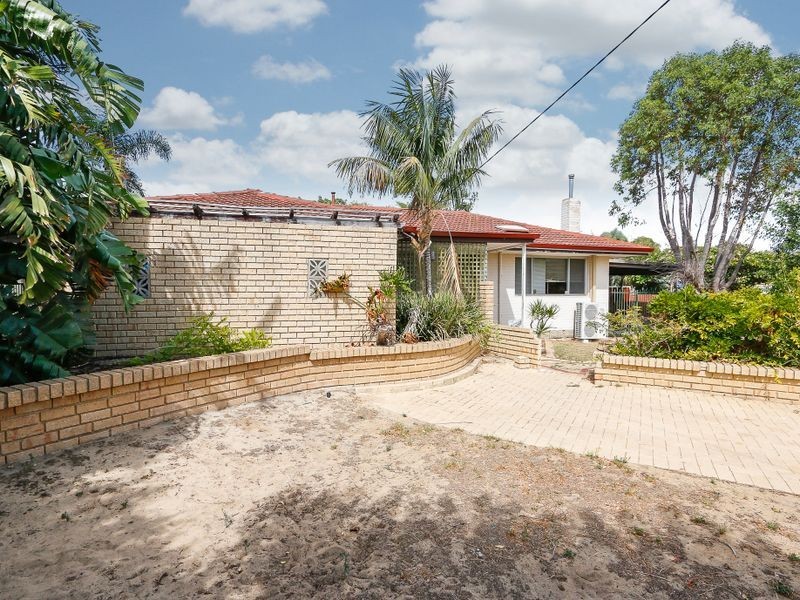 10 Hargreaves Road, Coolbellup WA 6163