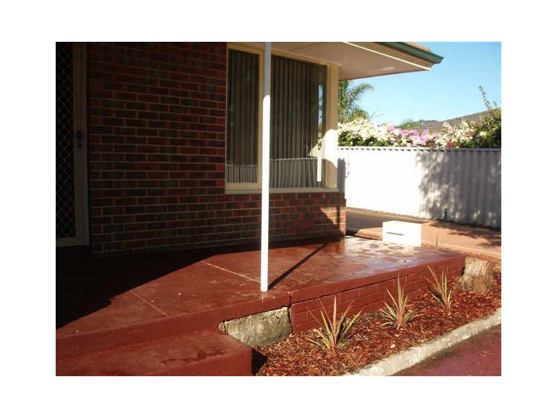 20 Redmond Road, Hamilton Hill WA 6163