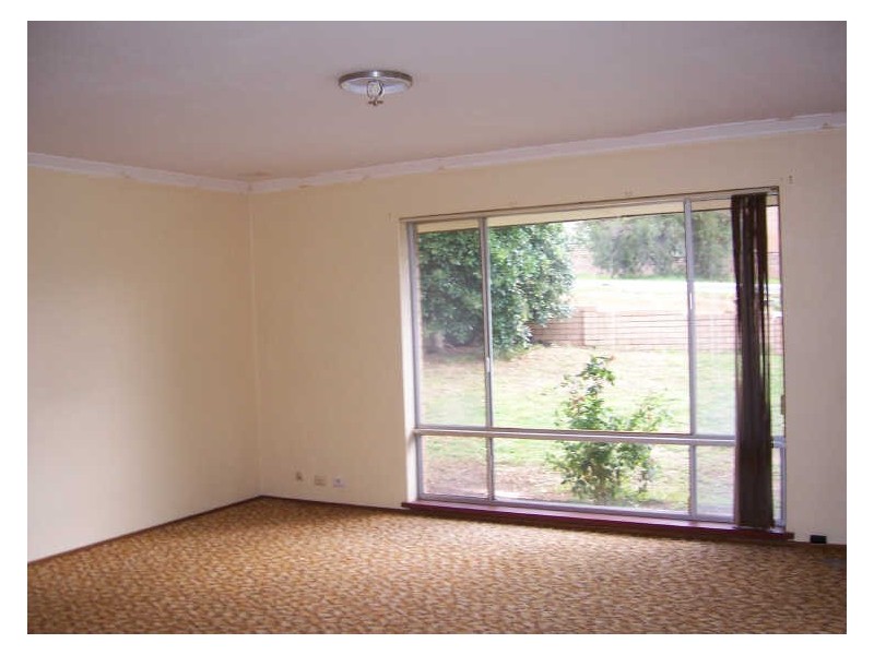 8a Glendower Way, Spearwood WA 6163