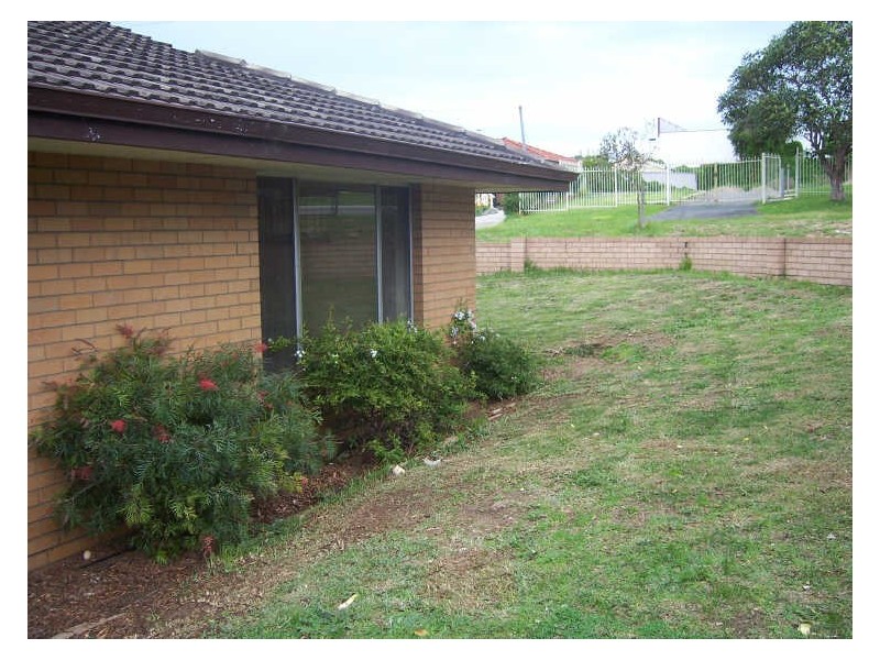8a Glendower Way, Spearwood WA 6163