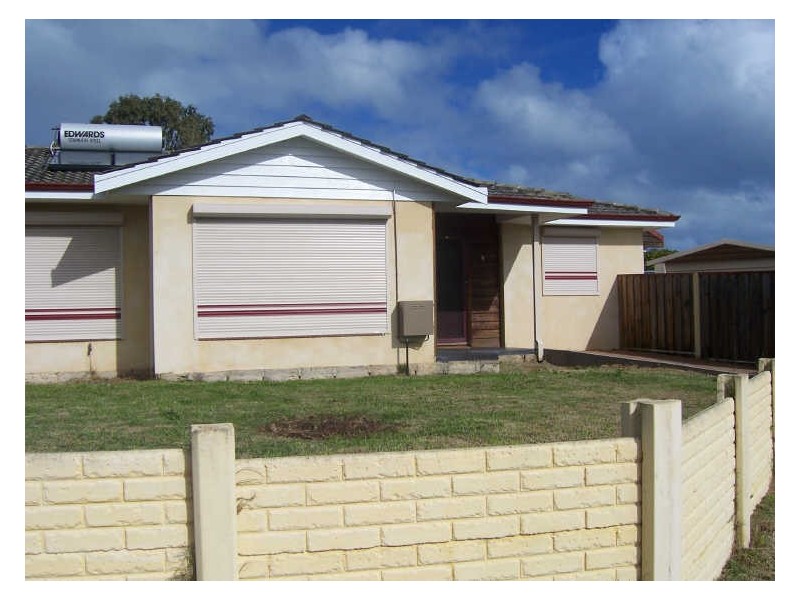 9 Cobine Street, Spearwood WA 6163