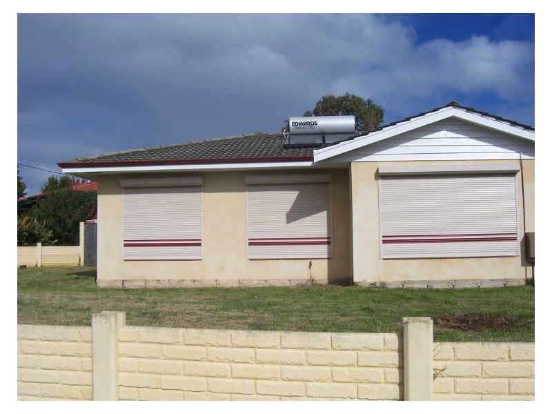 9 Cobine Street, Spearwood WA 6163