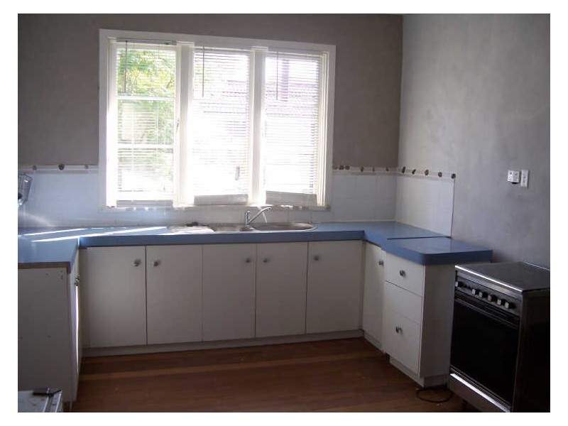 63 Crabtree Way, Medina WA 6167