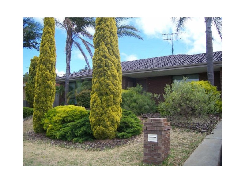 6 Teece Place, Hamilton Hill WA 6163
