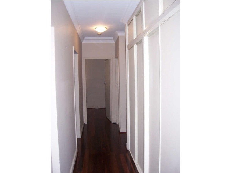 15 Hennessey Avenue, Orelia WA 6167