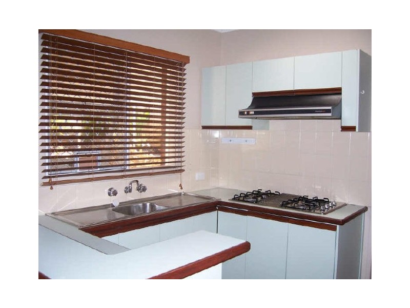 15 Hennessey Avenue, Orelia WA 6167