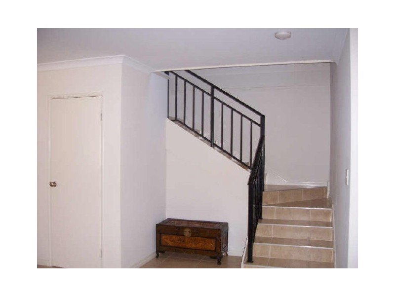 4/11 Giudice Way, Yangebup WA 6164