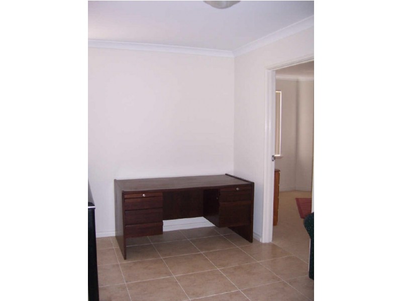 4/11 Giudice Way, Yangebup WA 6164