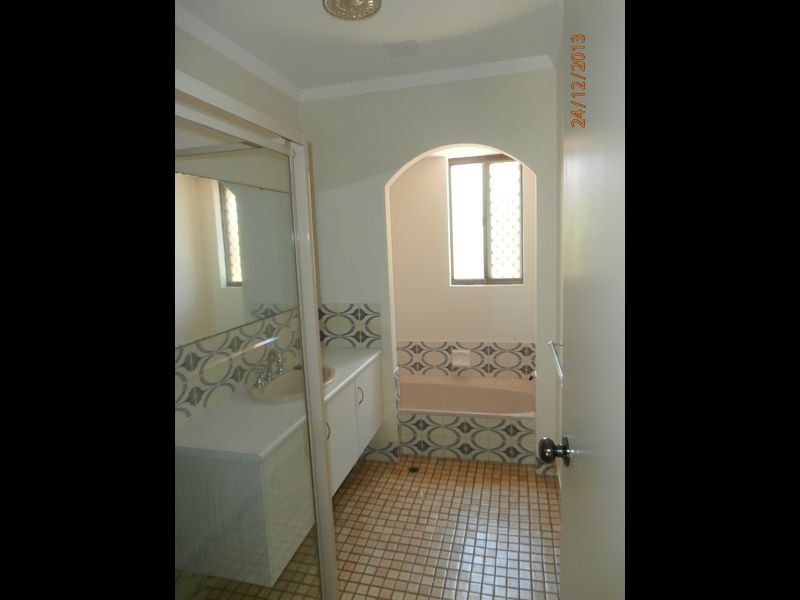 96 Marvell Avenue, Munster WA 6166