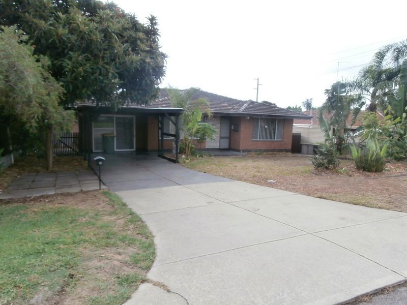15 Pilgrim Way, Hamilton Hill WA 6163