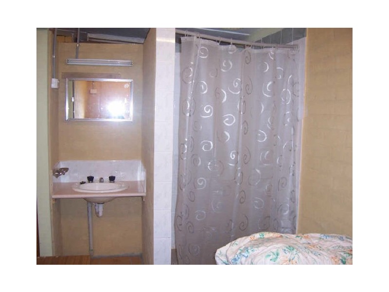 117b(rear) Forrest Road, Hamilton Hill WA 6163