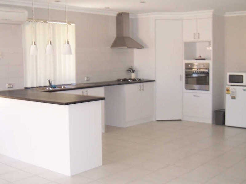 16 Nankeen Elbow, Beeliar WA 6164