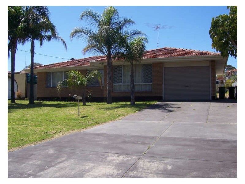 14 Graham Street, Spearwood WA 6163