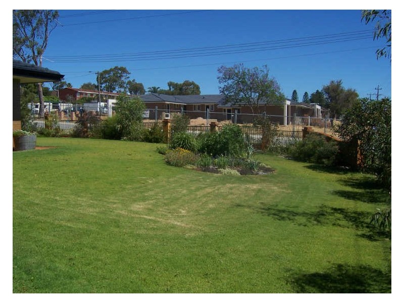 39 Rambures Way, Hamilton Hill WA 6163