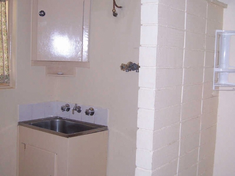 5 Apley Street, Maddington WA 6109