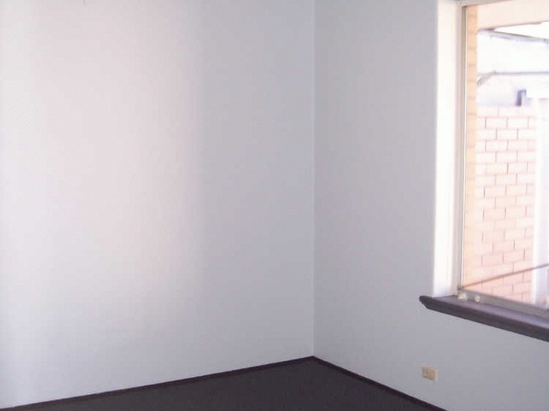 28B DOOLETTE STREET, Spearwood WA 6163