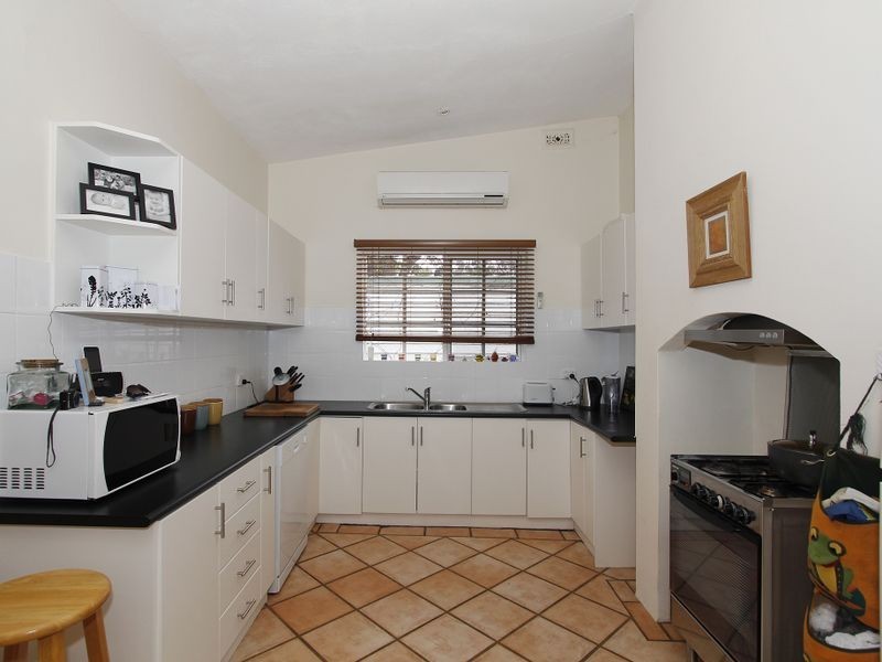 20b Waylen Street, Guildford WA 6055