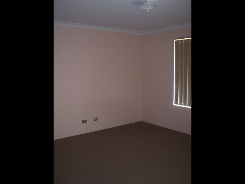 19 Halstead Turn, Wellard WA 6170