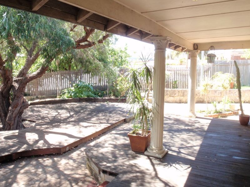 111 Rockingham Road, Spearwood WA 6163