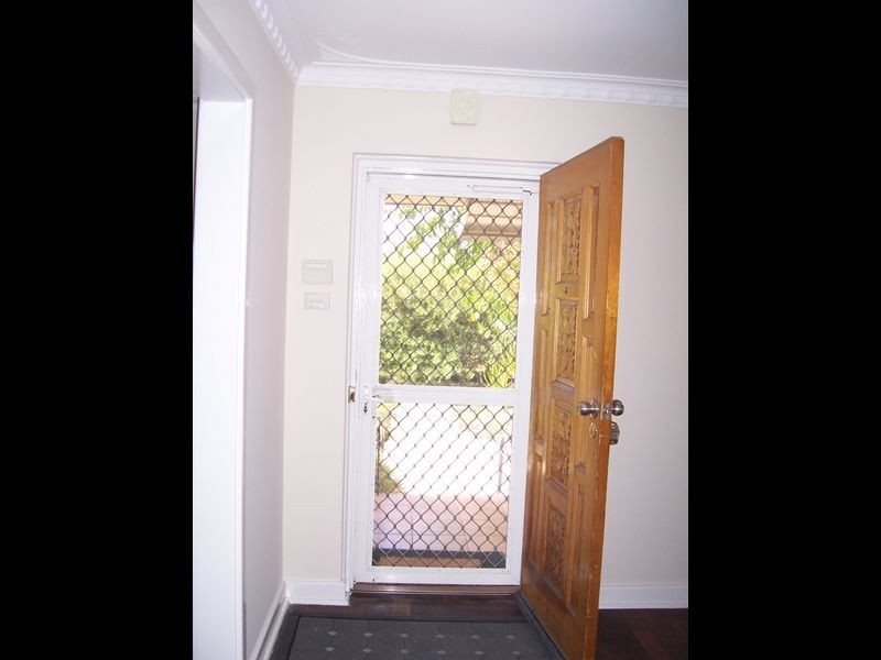 3 Morton  Road, Hamilton Hill WA 6163