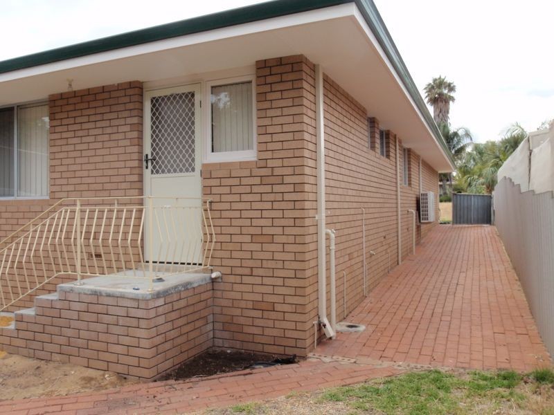 5A Buktenica Court, Spearwood WA 6163