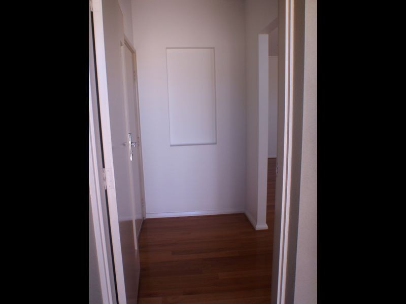 2/11 katsura, Coogee WA 6166