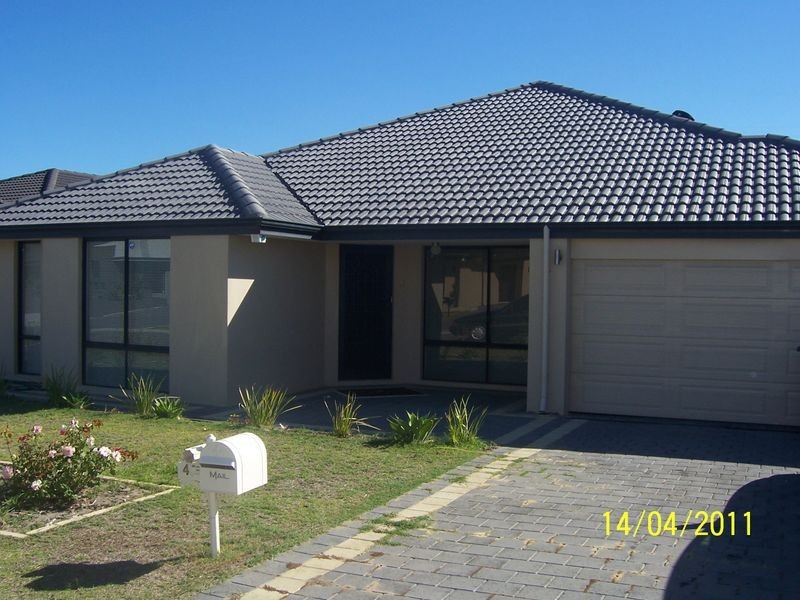 4 Coralgum Green, South Lake WA 6164