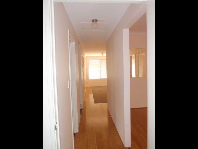 4 Coralgum Green, South Lake WA 6164