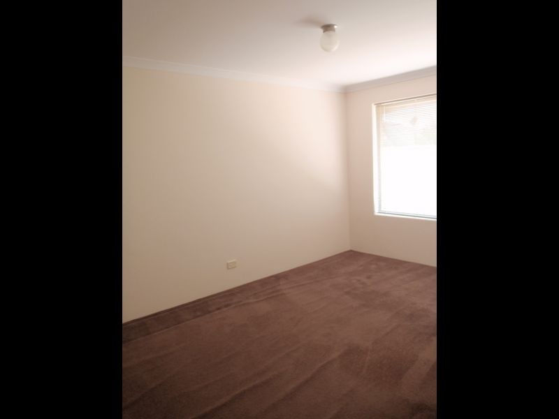 4 Coralgum Green, South Lake WA 6164