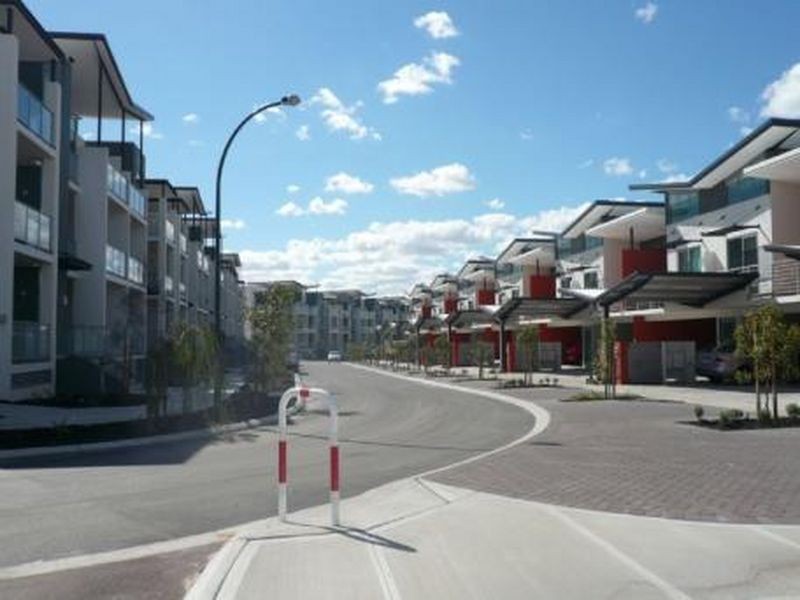 31/30 Malata Crescent, Success WA 6164
