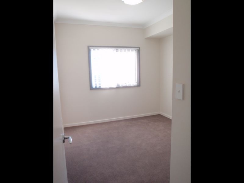 31/30 Malata Crescent, Success WA 6164