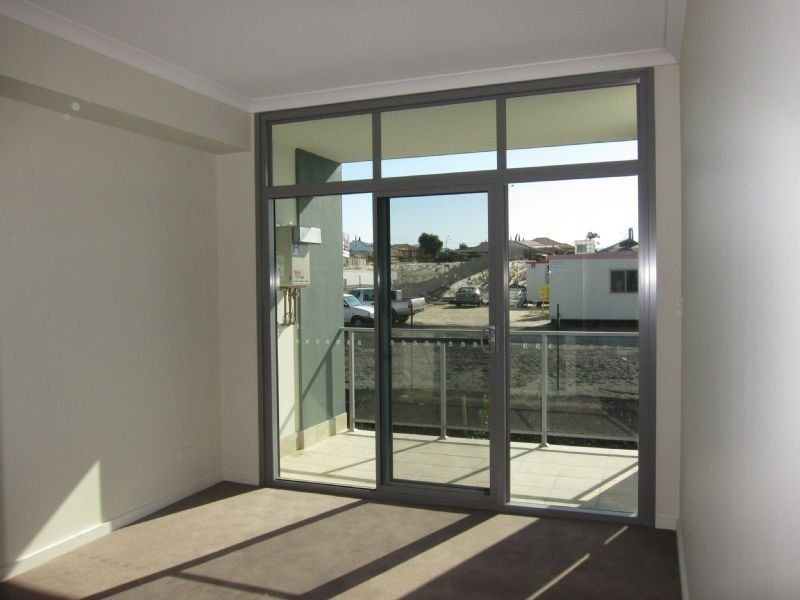 31/30 Malata Crescent, Success WA 6164
