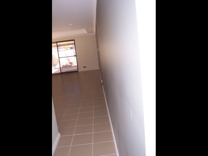 7 Oakridge Meander, Success WA 6164