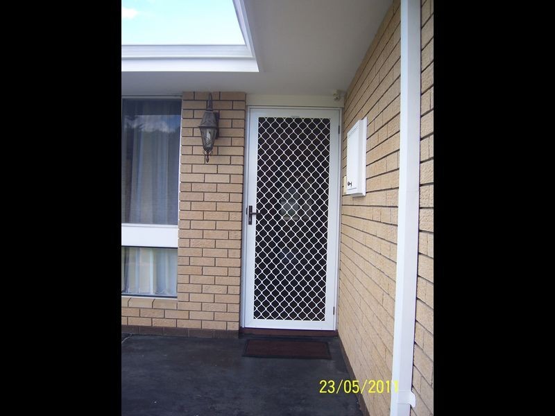 11 Sussex Street, Spearwood WA 6163