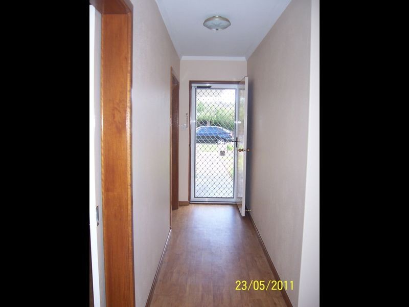 11 Sussex Street, Spearwood WA 6163