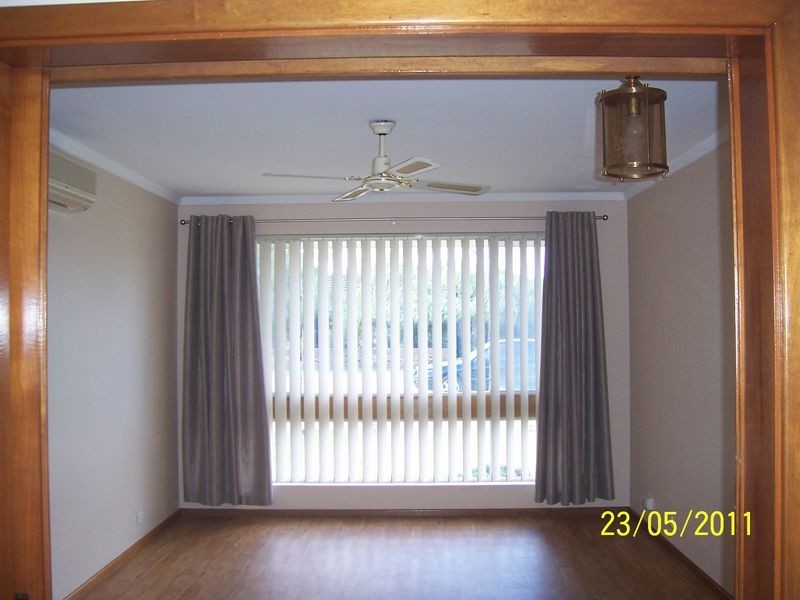 11 Sussex Street, Spearwood WA 6163