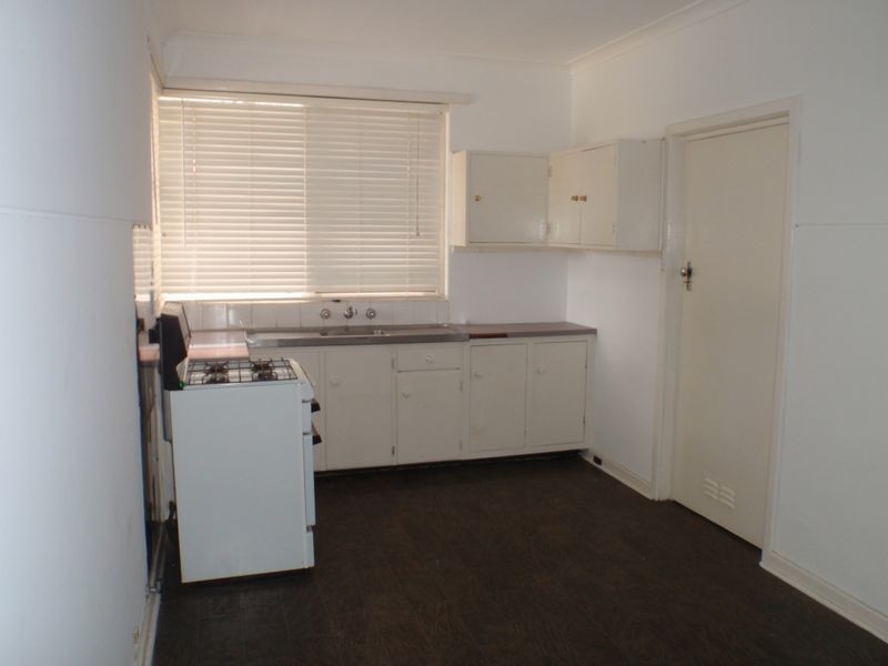 37 Ferdinand Crescent, Coolbellup WA 6163