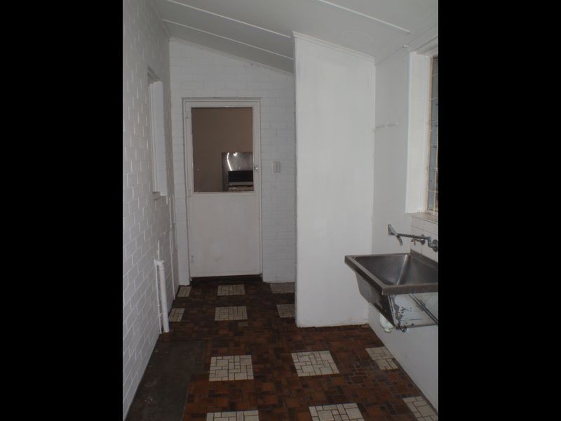 37 Ferdinand Crescent, Coolbellup WA 6163