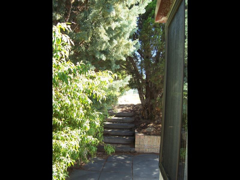 16 Nineham  Avenue, Spearwood WA 6163